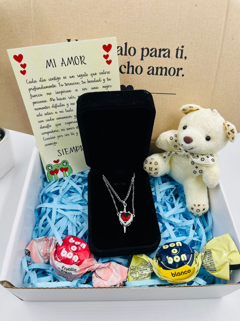 COLLAR CORAZON Y ESPADA DUO PAREJA (2X1)💗⚔️